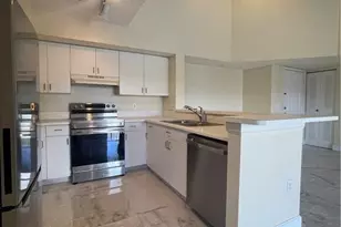 1205 Wildwood Lakes Blvd, Naples, FL 34104 - Photo 19
