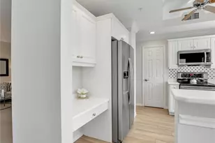 1001 Arbor Lake Dr, Naples, FL 34110 - Photo 13