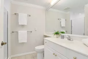 1001 Arbor Lake Dr, Naples, FL 34110 - Photo 27