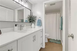 1001 Foxfire Ln, Naples, FL 34104 - Photo 17