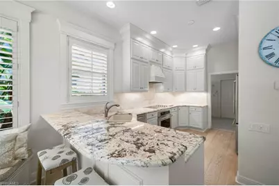 9296 Troon Lakes Dr, Naples, FL 34109 - Photo 17