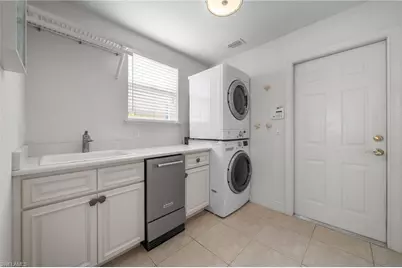 9296 Troon Lakes Dr, Naples, FL 34109 - Photo 21