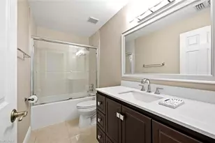 9856 Luna Cir, Naples, FL 34109 - Photo 23