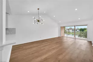 388 Belina Dr, Naples, FL 34104 - Photo 5