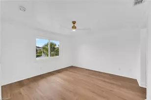 388 Belina Dr, Naples, FL 34104 - Photo 9