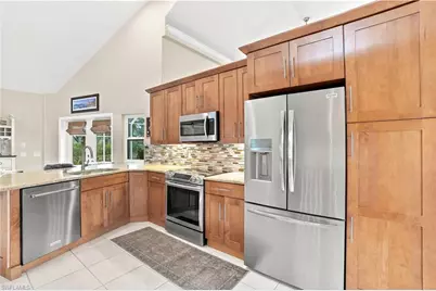 9761 Treasure Cay Ln, Bonita Springs, FL 34135 - Photo 17