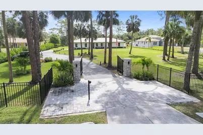 1440 8th St NE, Naples, FL 34120 - Photo 1