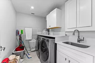 1440 8th St NE, Naples, FL 34120 - Photo 9