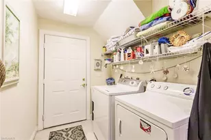 3910 Deer Crossing Ct, Naples, FL 34114 - Photo 37