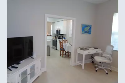558 Vintage Reserve Ln #B, Naples, FL 34119 - Photo 19