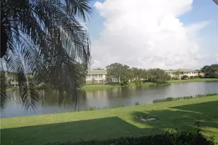 558 Vintage Reserve Ln, Naples, FL 34119 - Photo 29
