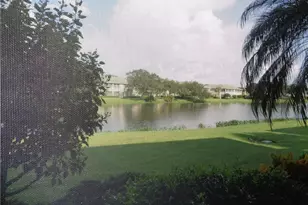 558 Vintage Reserve Ln, Naples, FL 34119 - Photo 27