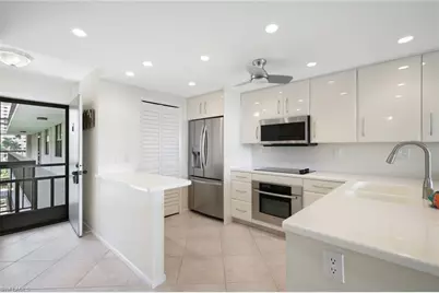 601 Seaview Ct #C506, Marco Island, FL 34145 - Photo 9