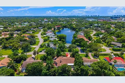 221 Viking Way, Naples, FL 34110 - Photo 7