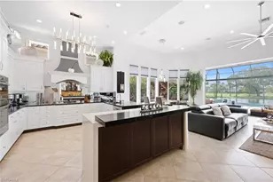 9081 Terranova Dr, Naples, FL 34109 - Photo 7