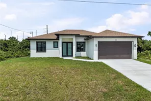 831 Bently St E, Lehigh Acres, FL 33974 - Photo 3