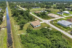 831 Bently St E, Lehigh Acres, FL 33974 - Photo 13