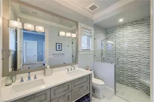 425 Harbour Dr, Naples, FL 34103 - Photo 17