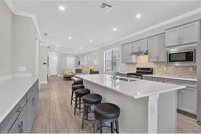 7237 Wilton Dr, Naples, FL 34109 - Photo 11