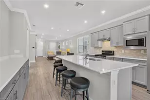 7237 Wilton Dr, Naples, FL 34109 - Photo 11