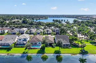 7237 Wilton Dr, Naples, FL 34109 - Photo 35