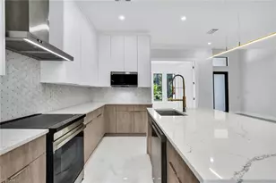 169 18th Ave NW, Naples, FL 34120 - Photo 5