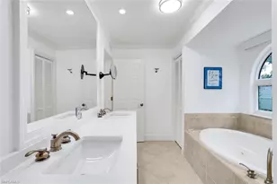 376 3rd St S, Naples, FL 34102 - Photo 13