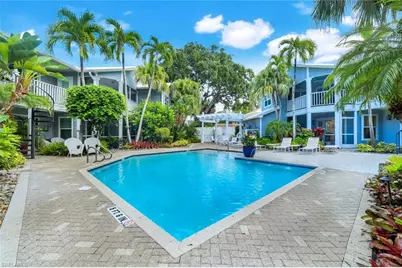 376 3rd St S #102, Naples, FL 34102 - Photo 1