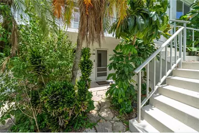 431 Van Buren St #D3, Fort Myers, FL 33916 - Photo 5