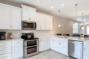 16701 Seasons Coast Dr, Bonita Springs, FL 34135 - Photo 17