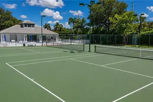 9736 Wilshire Lakes Blvd, Naples, FL 34109 - Photo 27