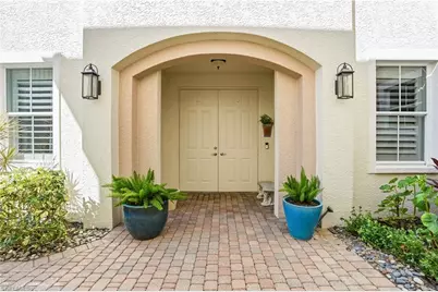 587 Avellino Isles Cir #23101, Naples, FL 34119 - Photo 3