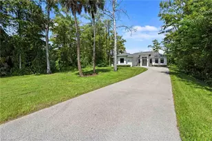 2545 18th Ave NE, Naples, FL 34120 - Photo 13