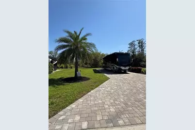 13718 Golden Palms Cir, Fort Myers, FL 33913 - Photo 3