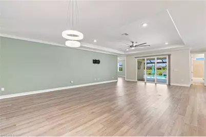 28140 Captiva Shell Loop, Bonita Springs, FL 34135 - Photo 5