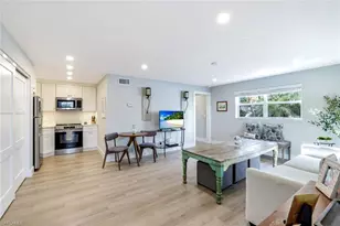 780 10th Ave, Naples, FL 34102 - Photo 5
