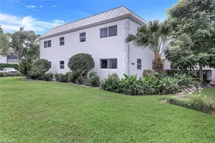 780 10th Ave, Naples, FL 34102 - Photo 17