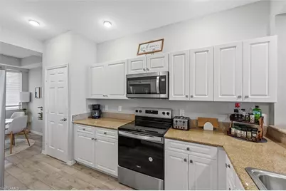 7915 Mahogany Run Ln #1112, Naples, FL 34113 - Photo 17