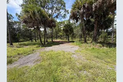 550 S Utopia St, Clewiston, FL 33440 - Photo 3