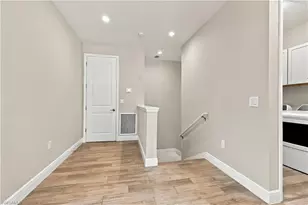 2626 Seychelles Cir, Naples, FL 34112 - Photo 25