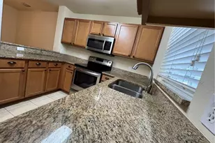 9077 Gervais Cir, Naples, FL 34120 - Photo 5