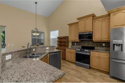 12835 Fox Hollow Cir, Fort Myers, FL 33912 - Photo 17