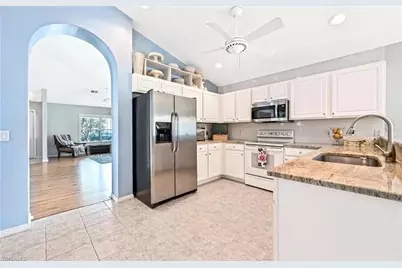 8439 Hollow Brook Cir, Naples, FL 34119 - Photo 7
