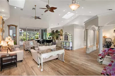 649 Bow Line Dr, Naples, FL 34103 - Photo 5