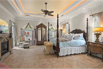 649 Bow Line Dr, Naples, FL 34103 - Photo 11