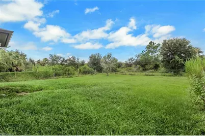 4352 24th Ave NE, Naples, FL 34120 - Photo 25
