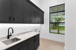 1528 Kingston Ct N, Marco Island, FL 34145 - Photo 15
