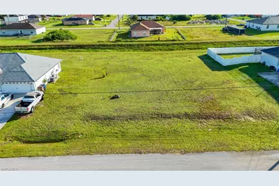 2300 Christopher Ave N, Lehigh Acres, FL 33971 - Photo 3