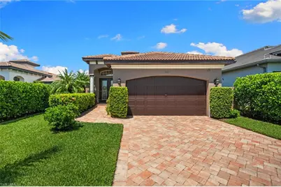 551 99th Ave N, Naples, FL 34108 - Photo 1