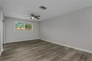 1071 Pine Isle Ln, Naples, FL 34112 - Photo 11